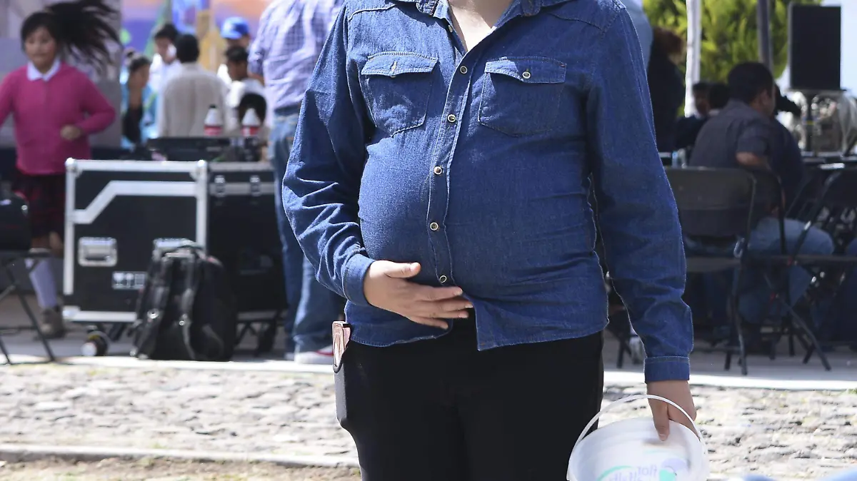 CINCO MUJERES